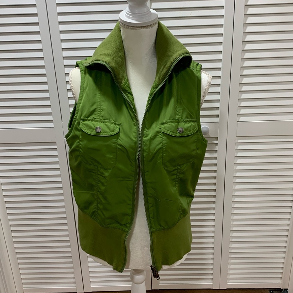 Columbia Reversible Vest